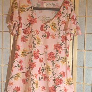 Cool Melon - Beige & Coral Butterfly Sleeve Top